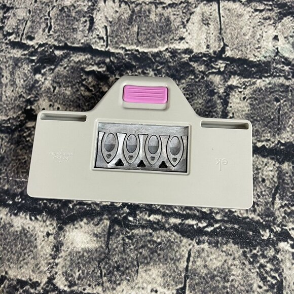 EK Success Dimensional Flower Punch GERBER DAISY 54-51001 Paper Flowers Craft - Picture 2 of 4